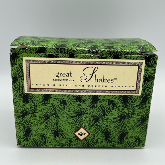 Vintage RUSS Great Shakes Ceramic Salt And Pepper Shakers Christmas Ornaments - Picture 6 of 6